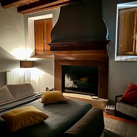 Dimora Legnazzi_A Gem In The Heart Of Brescia Apartment ภายนอก รูปภาพ